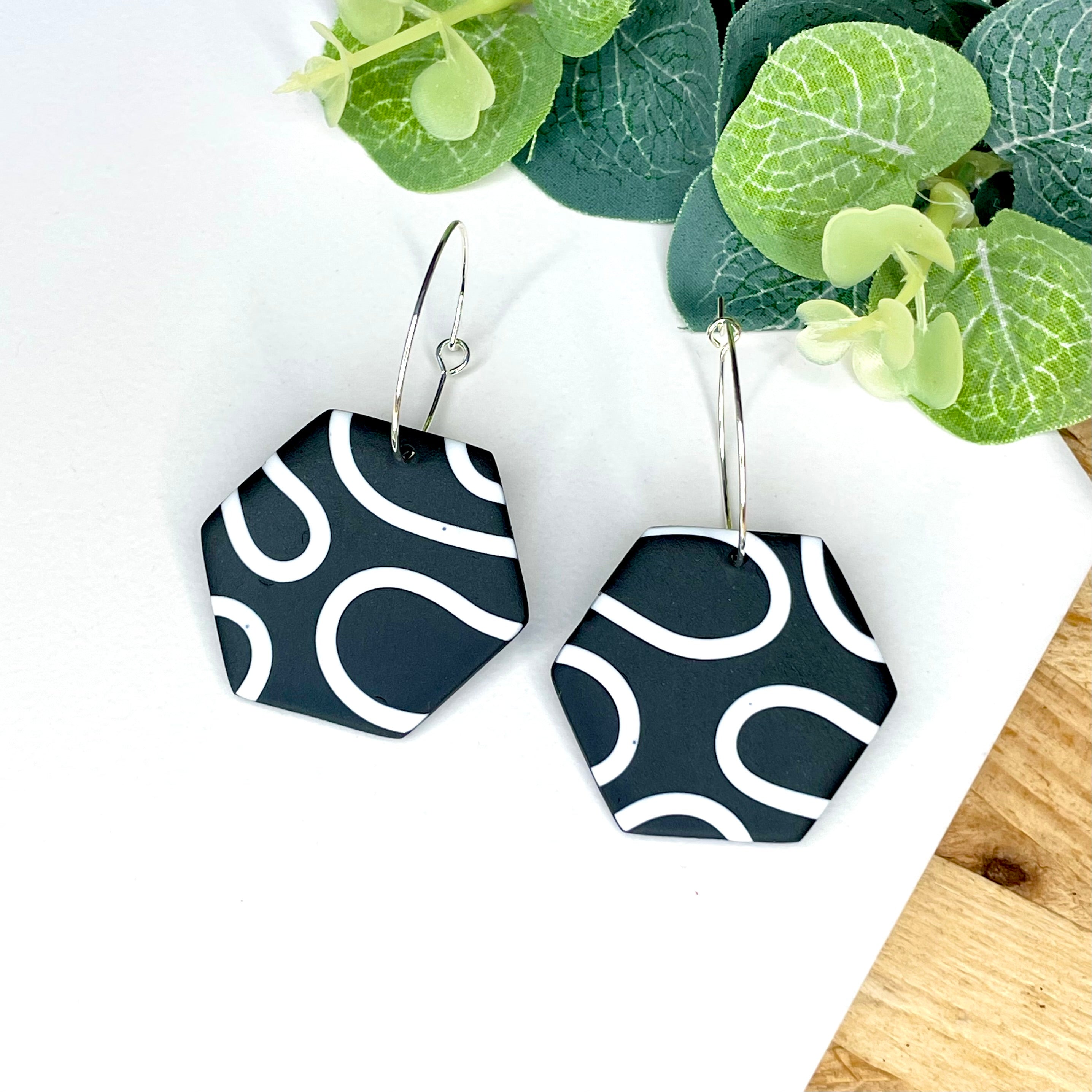 Black & White Squiggle Hexagon Hoops